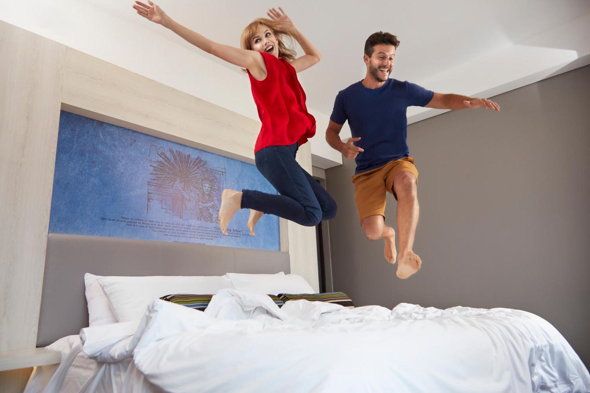 Aloft Hotel Calgary University Екстер'єр фото